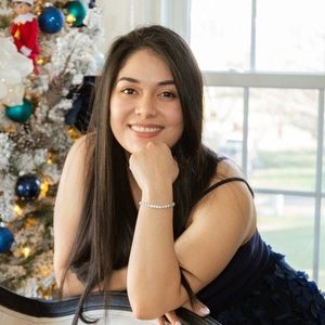 Meet your Posher, Tania